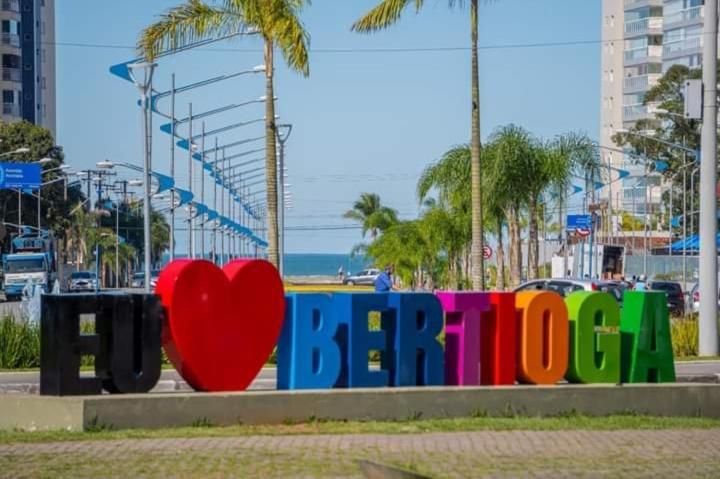 Апартаменти Apto Frente Ao Mar Бертіога Екстер'єр фото